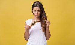 do hormones cause female hair thinning